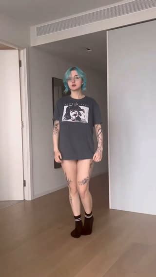 lyracrowo tits|@lyracr0w0 